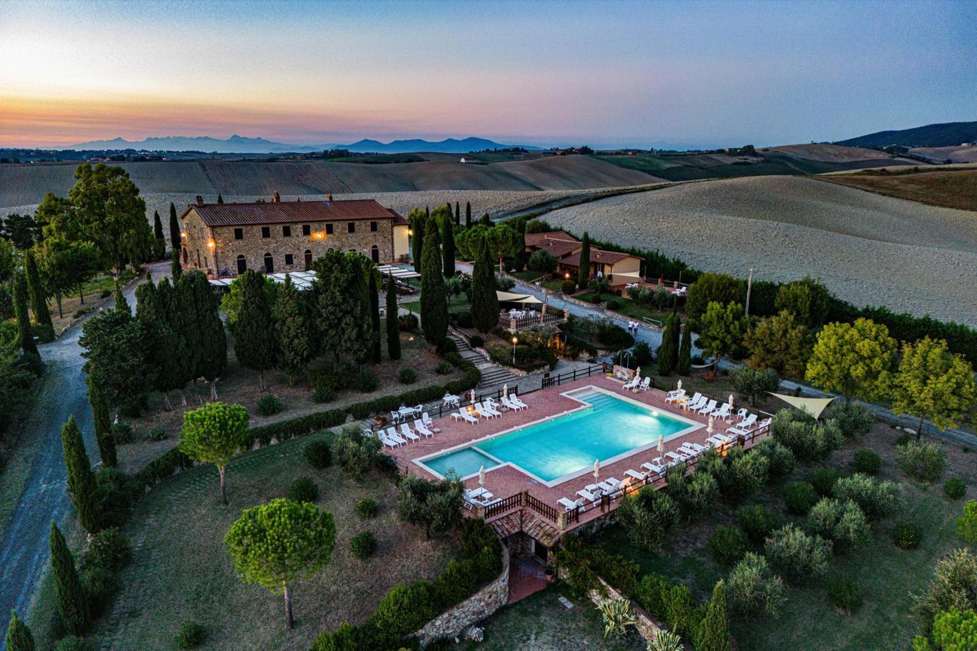 San Giorgio Country Residence Санта Луче Екстериор снимка