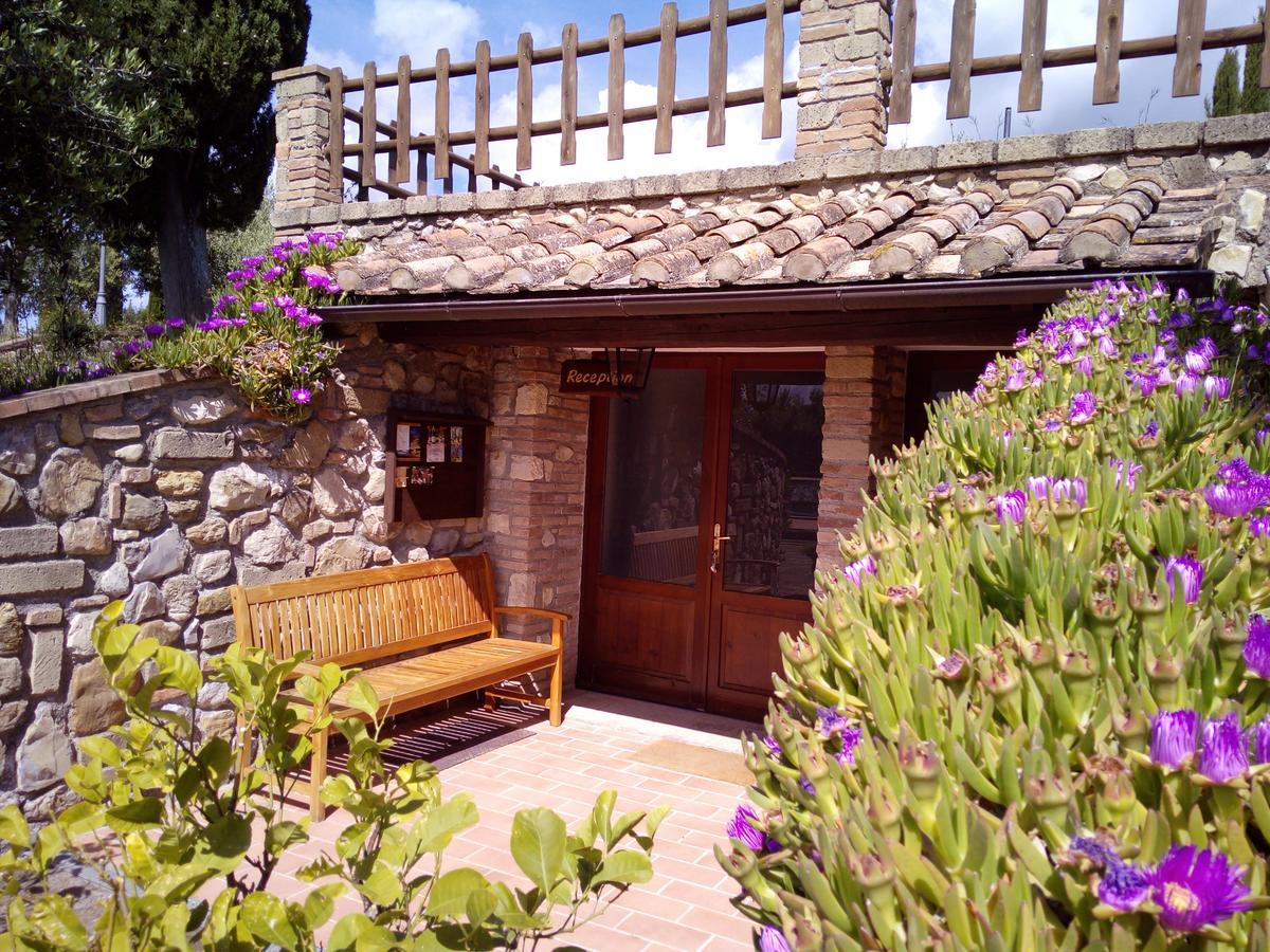 San Giorgio Country Residence Санта Луче Екстериор снимка